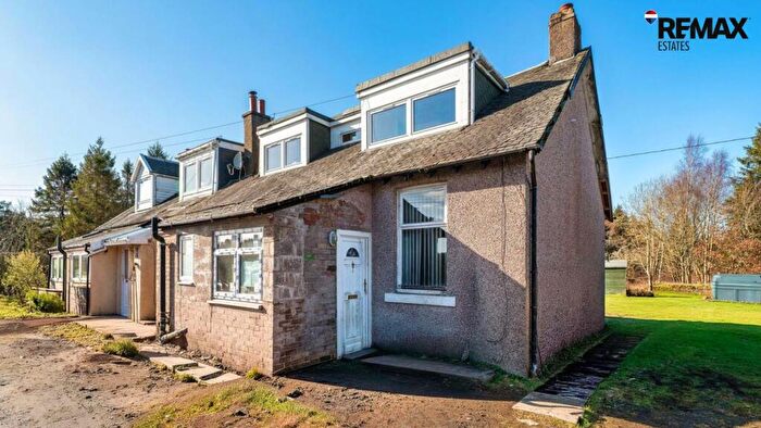 4 Bedroom End Of Terrace House For Sale In West Calder, EH55