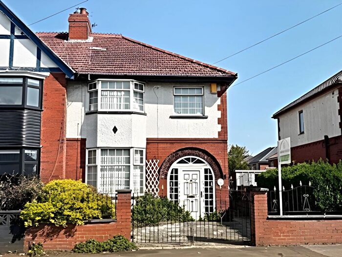 3 Bedroom Semi-Detached House For Sale In Inkerman Street, Ashton-On-Ribble, PR2