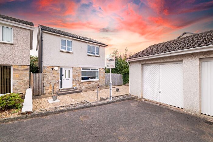 3 Bedroom Detached House For Sale In Mansefield Grove, Bathgate, EH48