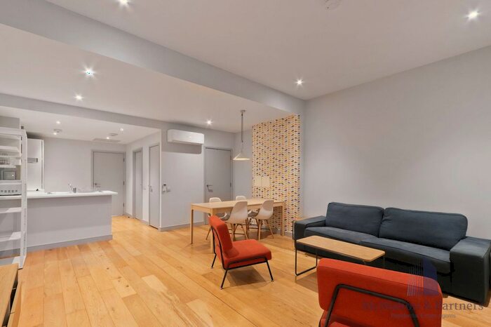 2 Bedroom Flat To Rent In Steedman Street, Elephant And Castle, London, SE17