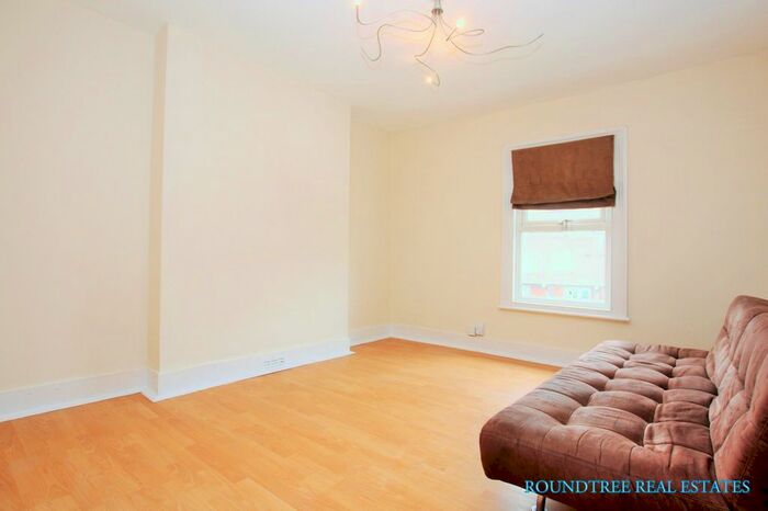 1 Bedroom Flat To Rent In Church Road, Hendon, NW4