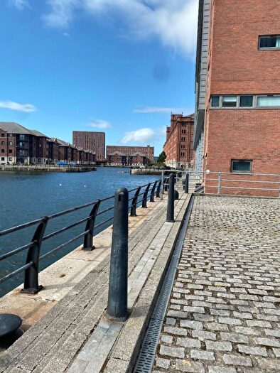 1 Bedroom Apartment To Rent In William Jessop Way, Liverpool, L3