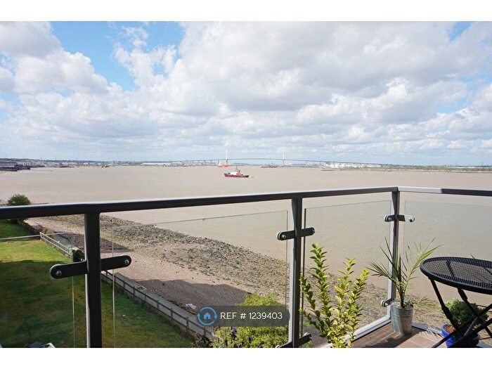 2 Bedroom Flat To Rent In Wainwright Avenue, Greenhithe, DA9