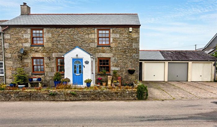 3 Bedroom Property For Sale In Penhalvean, Redruth, TR16