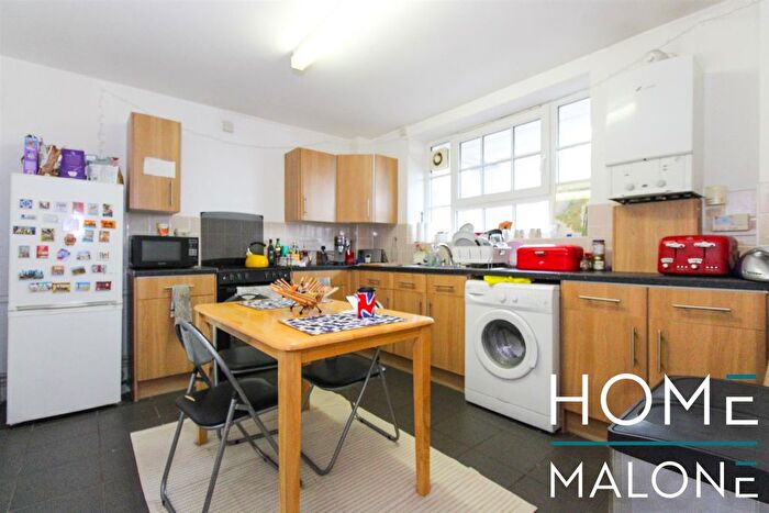 2 Bedroom Flat To Rent In Shoreditch, N1