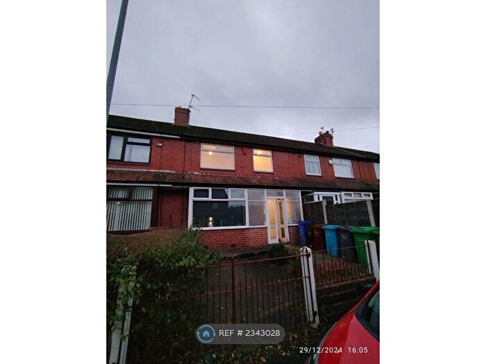 3 Bedroom Terraced House To Rent In Lisburn Road, Manchester, M40