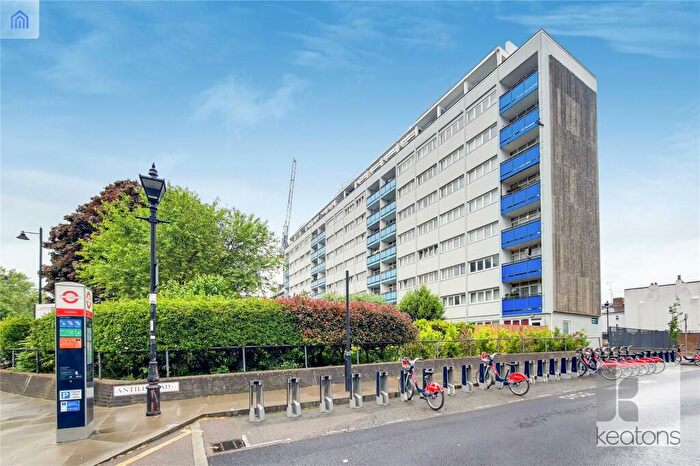 2 Bedroom Flat To Rent In Newport House, Strahan Road, Bow, London, E3