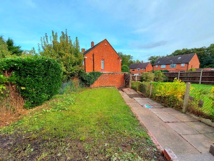 3 Bedroom Terraced House To Rent In Sutton Common Road, Sutton, Surrey, SM1