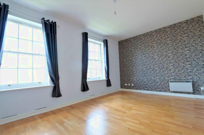 2 Bedroom Flat To Rent In James Lee Square, Enfield, EN3