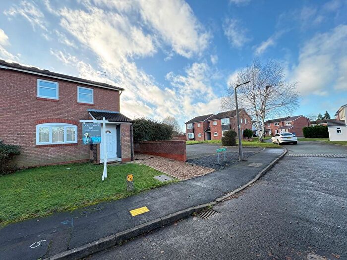 1 Bedroom Flat For Sale In Apartment, Bader Road, Perton, Wolverhampton, WV6