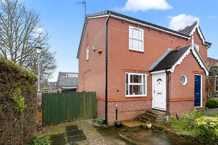 3 Bedroom Property To Rent In Petty Whin Close, Harrogate, HG3