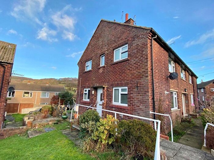 1 Bedroom Flat To Rent In Lydgate Drive, New Mill, Holmfirth, HD9