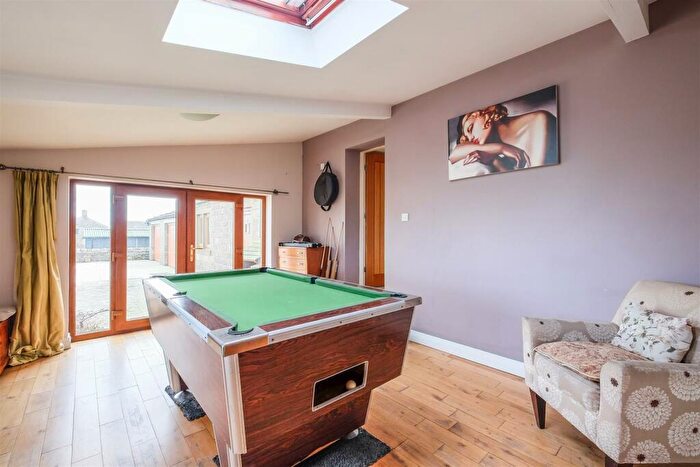 4 Bedroom Barn Conversion For Sale In Chapel Street, Golcar, Huddersfield, HD7