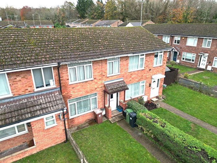 3 Bedroom Terraced House For Sale In Peregrine Close, Watford, Hertfordshire, WD25