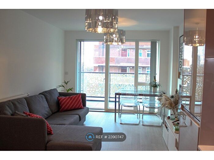 1 Bedroom Flat To Rent In London, London, SE14