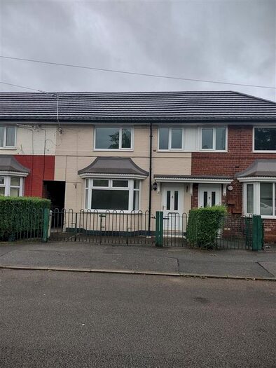 3 Bedroom Terraced House To Rent In Shayfield Road, Manchester, M22