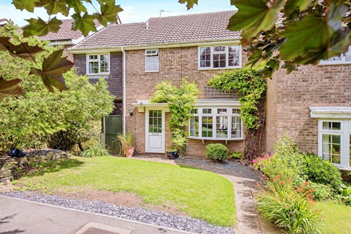 4 Bedroom Semi-Detached House For Sale In Sycamore Road, North Luffenham, Oakham, LE15