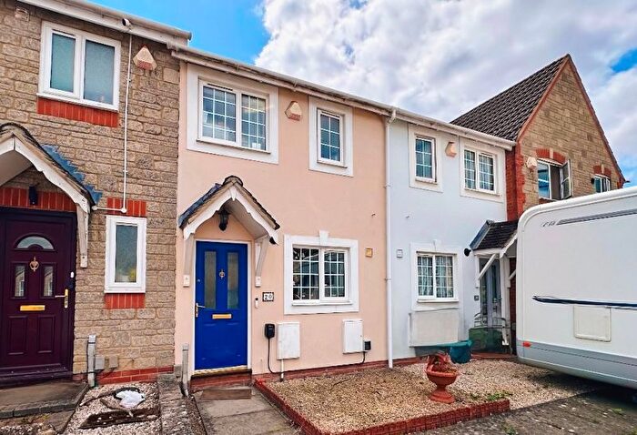 2 Bedroom Terraced House For Sale In Firs Meadow, Oxford, OX4