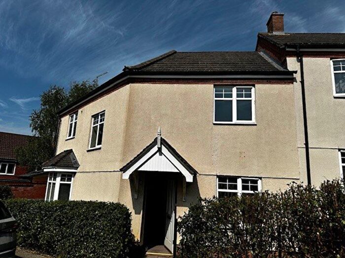 3 Bedroom Property To Rent In Hidcote Close, Corby, NN18