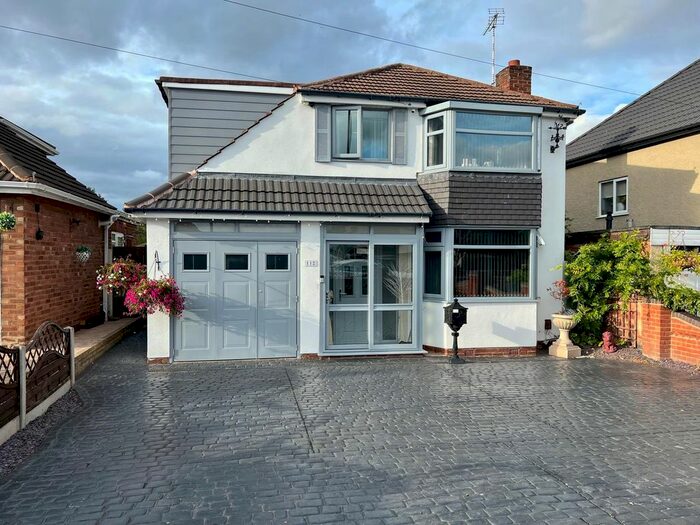Houses for sale & to rent in B37 6DZ, Kingshurst Way, Kingshurst And