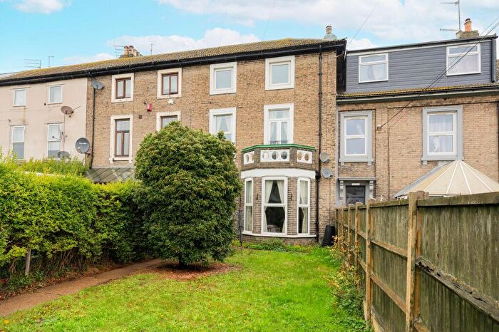 5 Bedroom Terraced House For Sale In St. Georges Road, Great Yarmouth, NR30