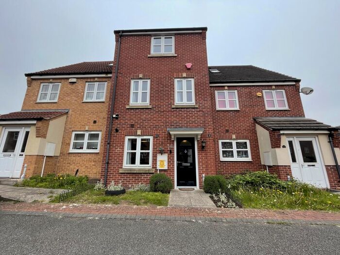 4 Bedroom House To Rent In Myrtle Crescent, Sheffield, S2