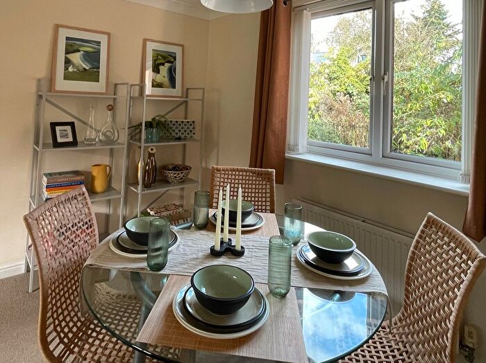 2 Bedroom Flat For Sale In Darran House, Golden Mile View, Newport, NP20