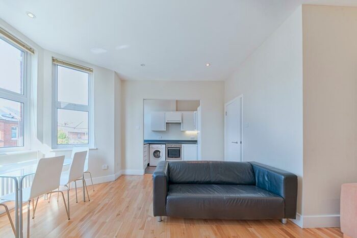 1 Bedroom Apartment To Rent In Skardu Road, Cricklewood, NW2