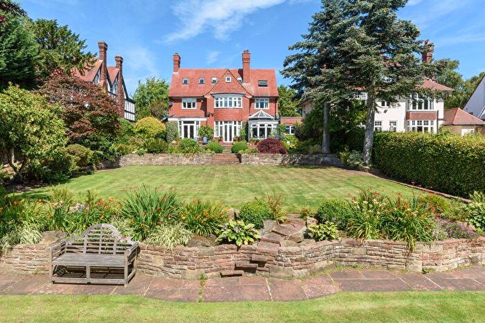 5 Bedroom Detached House For Sale In Montagu Avenue, Gosforth, Newcastle Upon Tyne, NE3