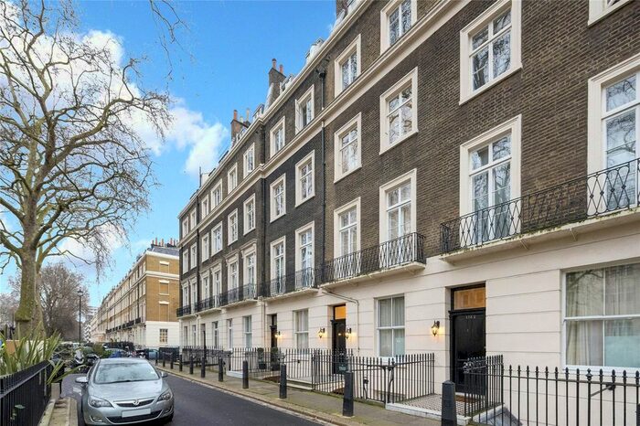 3 Bedroom Flat To Rent In Sussex Gardens, London, W2