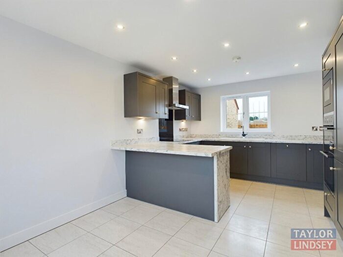 3 Bedroom Detached House For Sale In Flavian Road, Lincoln, LN2