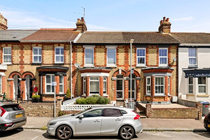 3 Bedroom Terraced House For Sale In Elms Vale Road, Elms Vale, Dover, CT17