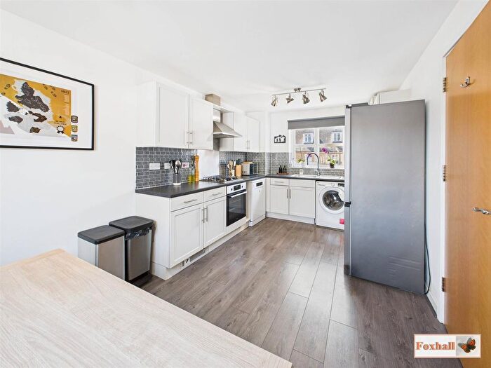 3 Bedroom Town House For Sale In Emperor Circle, Ipswich, IP3