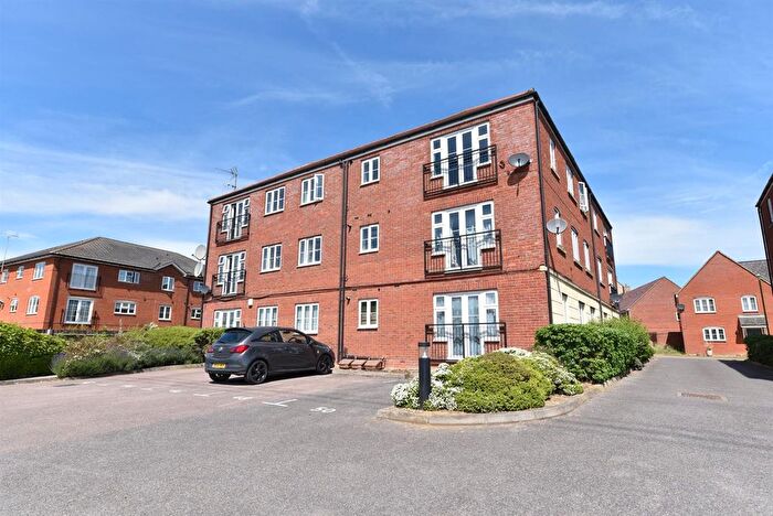 1 Bedroom Flat For Sale In Great Gables, Stevenage, SG1