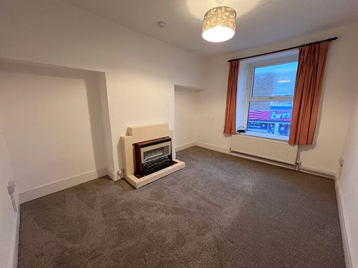 2 Bedroom Flat To Rent In John Streeta, Porthcawl, CF36