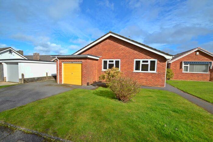 2 Bedroom Bungalow To Rent In Merley, BH21