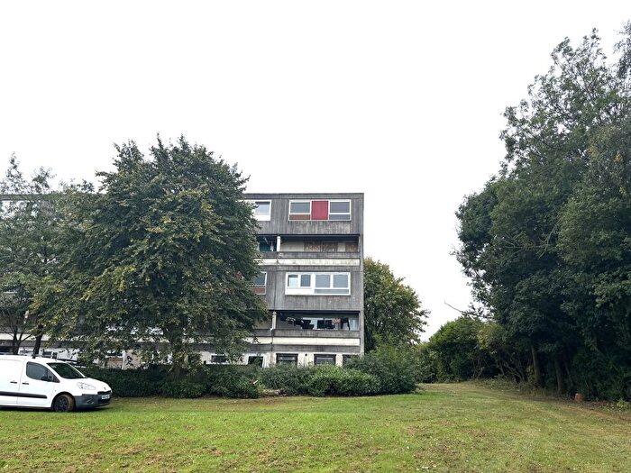 3 Bedroom Maisonette For Sale In Keith Court, Keith Drive, Glenrothes, Fife, KY6