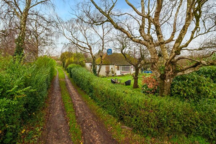 3 Bedroom Detached Bungalow For Sale In Agester Lane, Denton, Canterbury, CT4