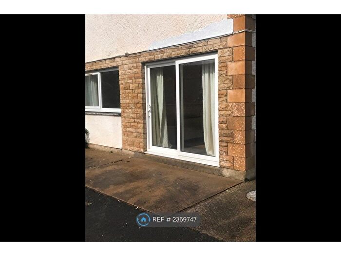 1 Bedroom Flat To Rent In Pentrecastell, Newcastle Emlyn, SA38