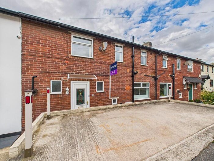 3 Bedroom House To Rent In Powell Road, Bingley, BD16