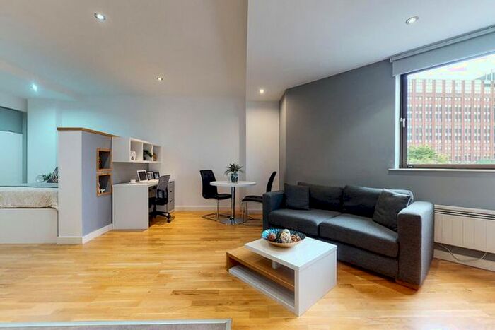 Studio To Rent In Queen Street, Leeds, LS1