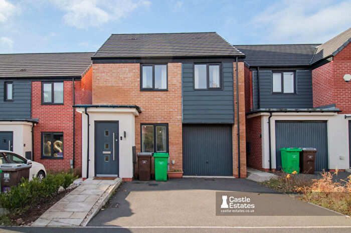 3 Bedroom Detached House To Rent In Sandfield Road, Nottingham, NG7