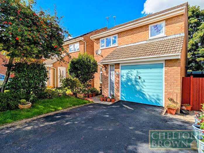 3 Bedroom Detached House For Sale In Trinity Close, Daventry, Northamptonshire, NN11