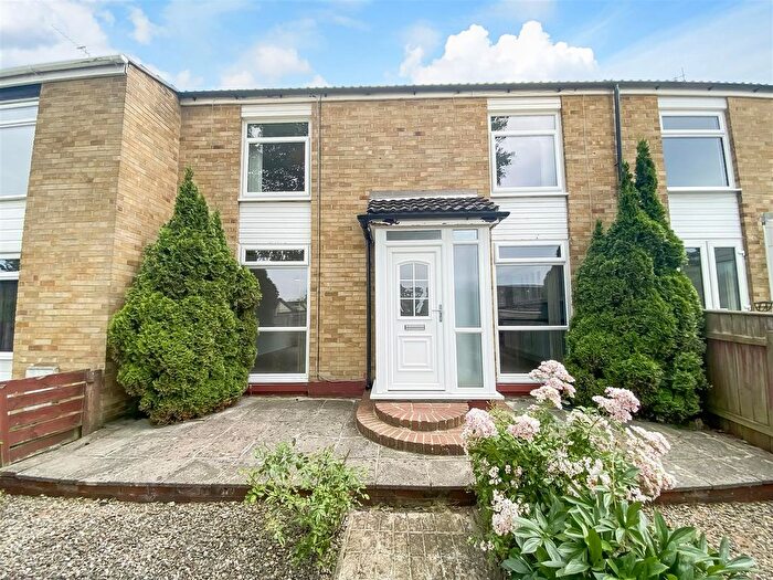 3 Bedroom Terraced House For Sale In Oakfield, Newton Aycliffe, DL5