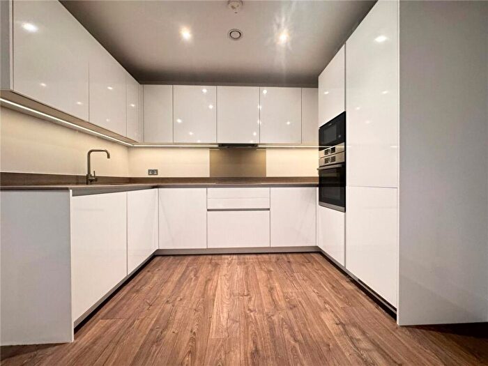 1 Bedroom Flat For Sale In Homefield Rise, Orpington, Kent, BR6