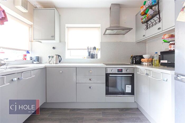 4 Bedroom House To Rent In Soundwell Road, Kingswood, Bristol, BS16