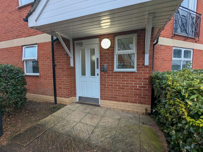 2 Bedroom Flat To Rent In Palgrave Road, Bedford, MK42