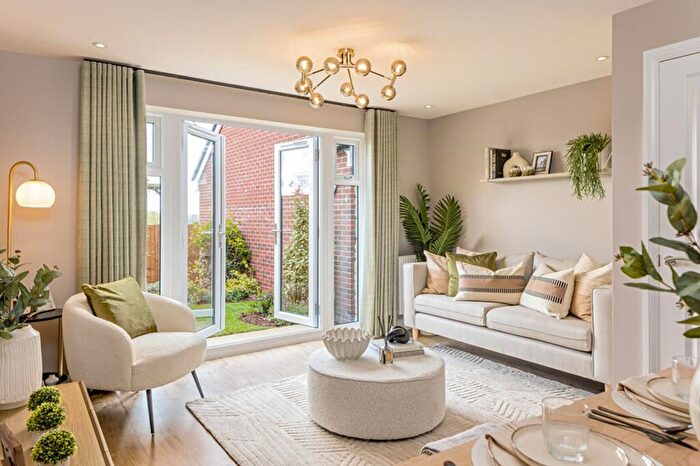 2 Bedroom Semi-Detached House For Sale In Comice Road, Walberton, BN18