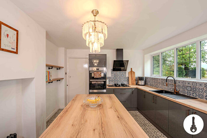 4 Bedroom Detached House For Sale In Hale Road, Liverpool, L24