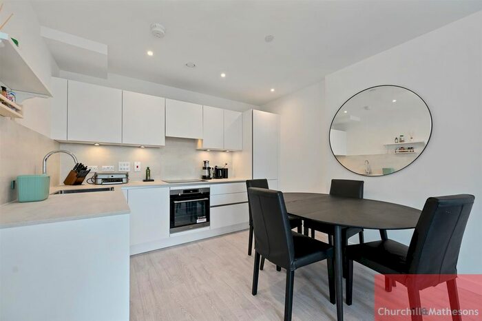 2 Bedroom Flat To Rent In Forastero House, Farine Avenue, Hayes, UB3